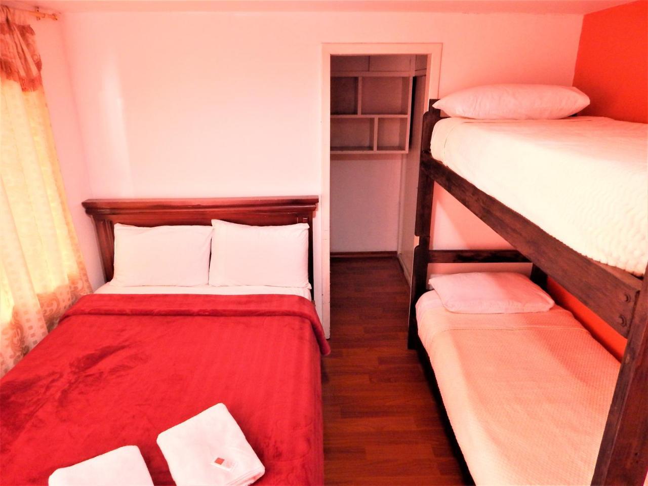קיטו Hostal Imperial מראה חיצוני תמונה