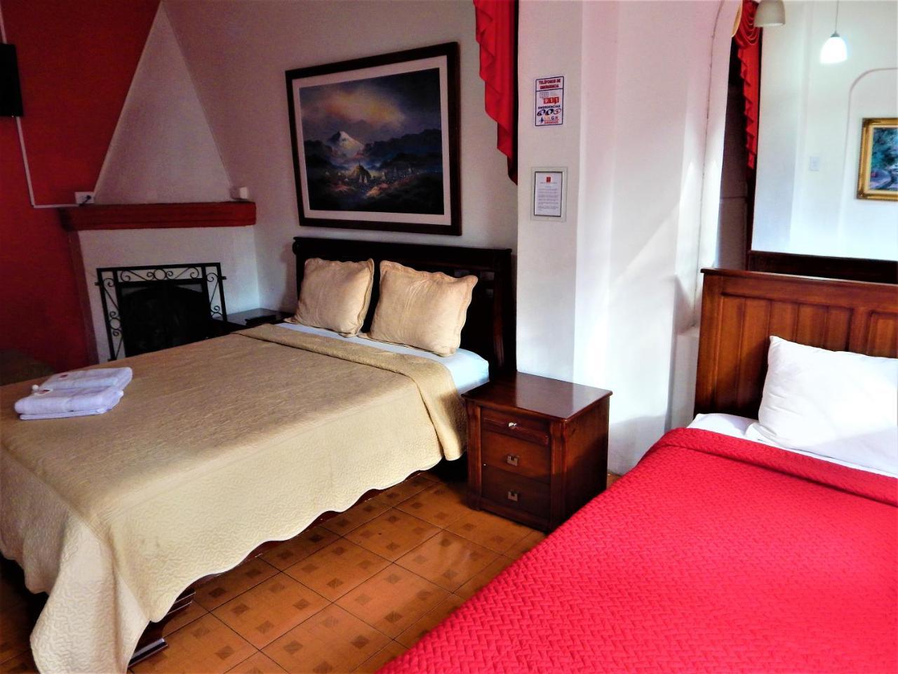 קיטו Hostal Imperial מראה חיצוני תמונה