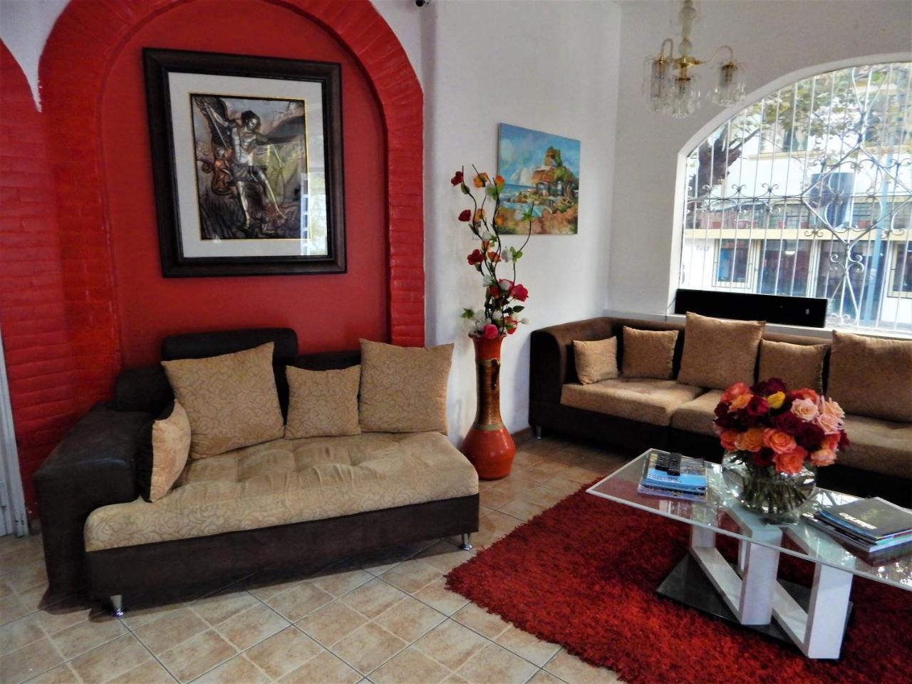קיטו Hostal Imperial מראה חיצוני תמונה