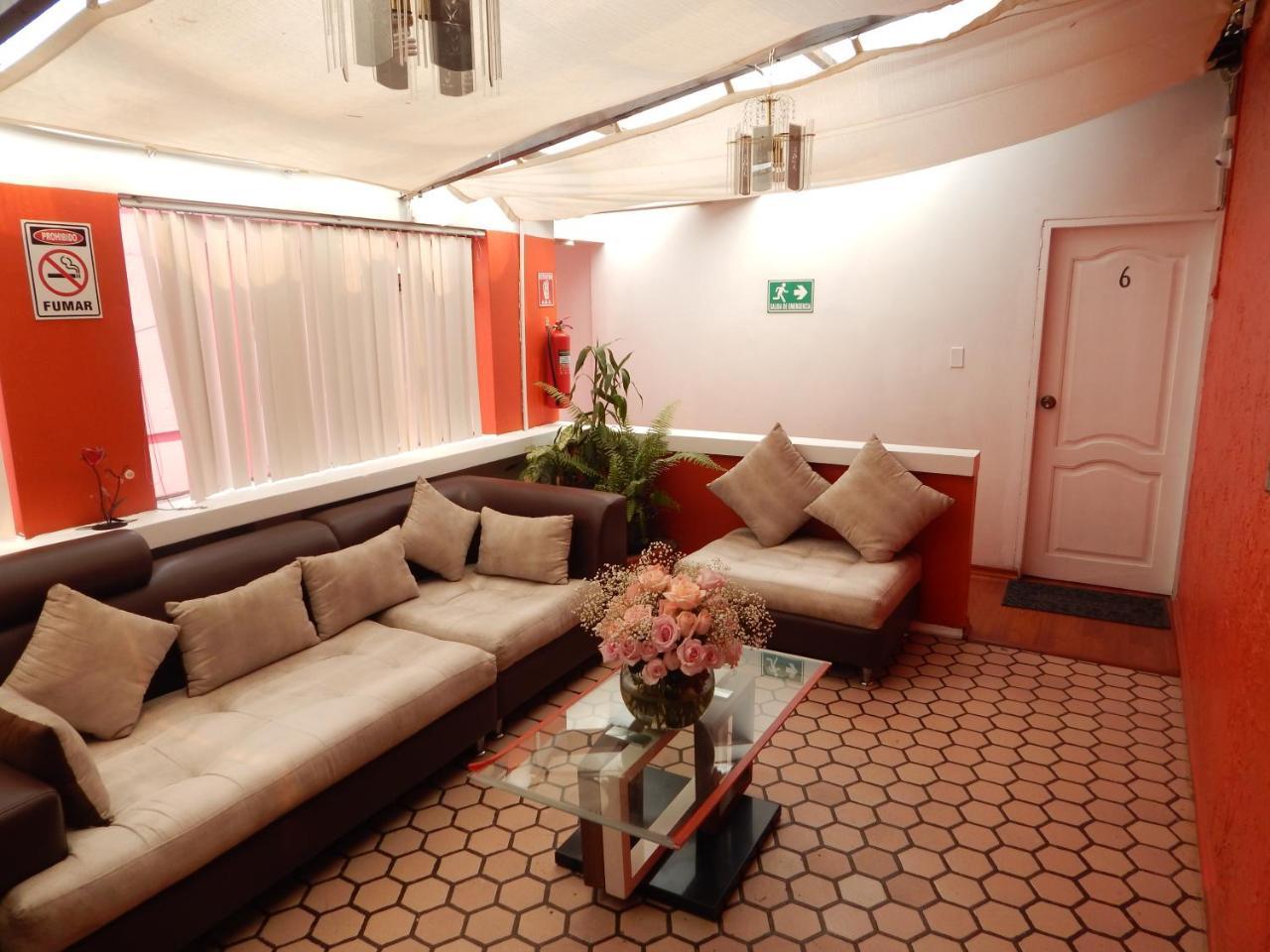 קיטו Hostal Imperial מראה חיצוני תמונה