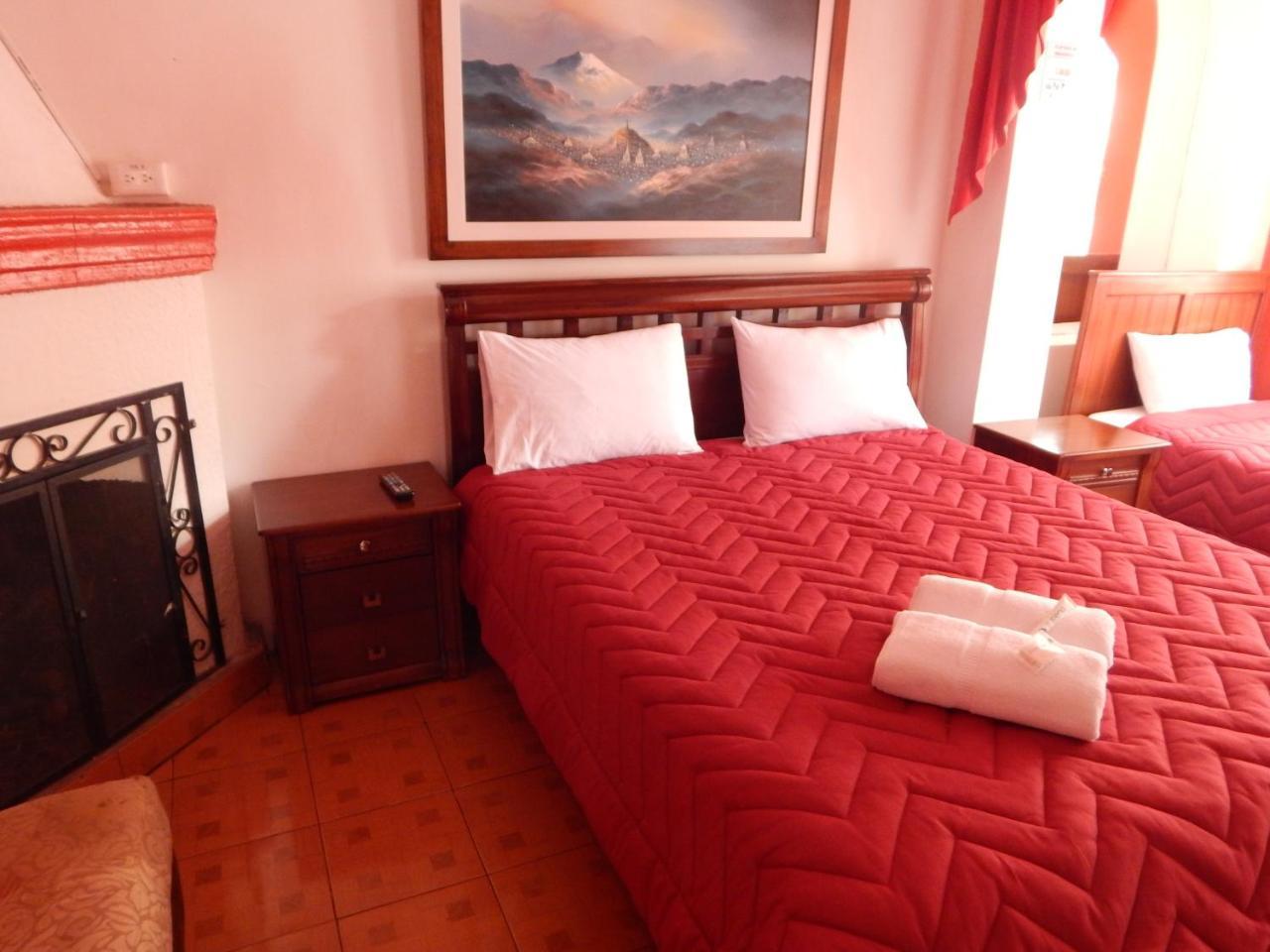 קיטו Hostal Imperial מראה חיצוני תמונה